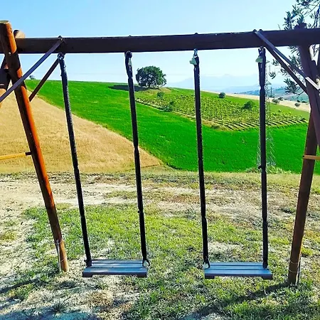 Gli Amici Del Tubarello Bed & Breakfast 3*